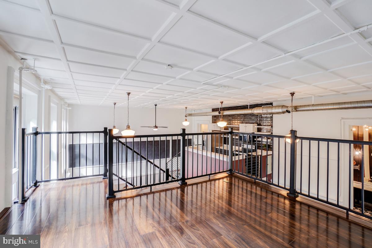 1375 MARYLAND AVE NE #F, WASHINGTON, District Of Columbia 20002, 2 Bedrooms Bedrooms, 3 Rooms Rooms,1 BathroomBathrooms,Residential,For sale,1375 MARYLAND AVE NE #F,DCDC2226450 MLS # DCDC2226450