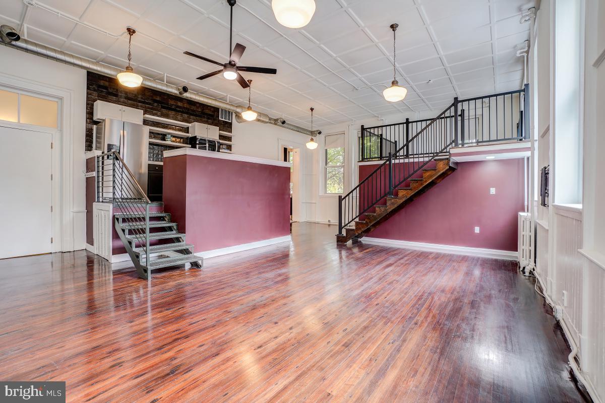 1375 MARYLAND AVE NE #F, WASHINGTON, District Of Columbia 20002, 2 Bedrooms Bedrooms, 3 Rooms Rooms,1 BathroomBathrooms,Residential,For sale,1375 MARYLAND AVE NE #F,DCDC2226450 MLS # DCDC2226450