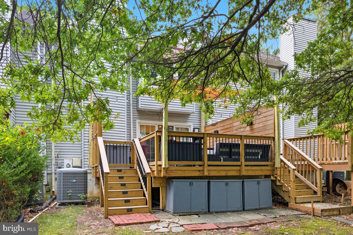 3878 ALDER WOODS CT, FAIRFAX, Virginia 22033, 2 Bedrooms Bedrooms, ,3 BathroomsBathrooms,Residential,For sale,3878 ALDER WOODS CT,VAFX2273792 MLS # VAFX2273792