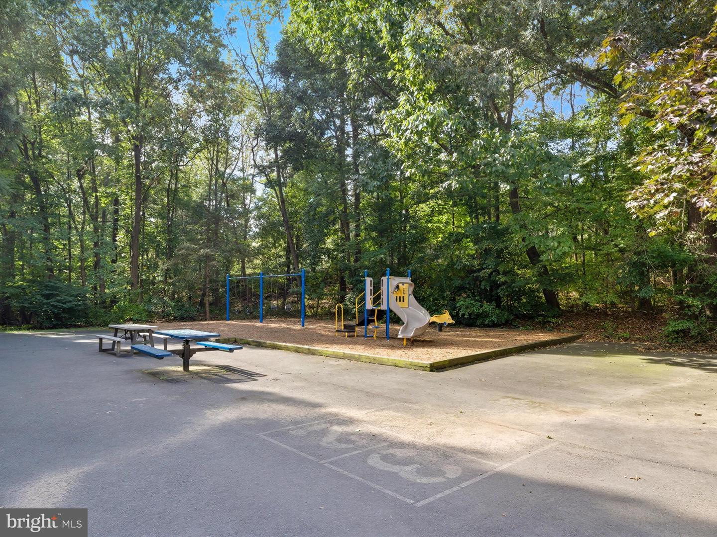 3878 ALDER WOODS CT, FAIRFAX, Virginia 22033, 2 Bedrooms Bedrooms, ,3 BathroomsBathrooms,Residential,For sale,3878 ALDER WOODS CT,VAFX2273792 MLS # VAFX2273792