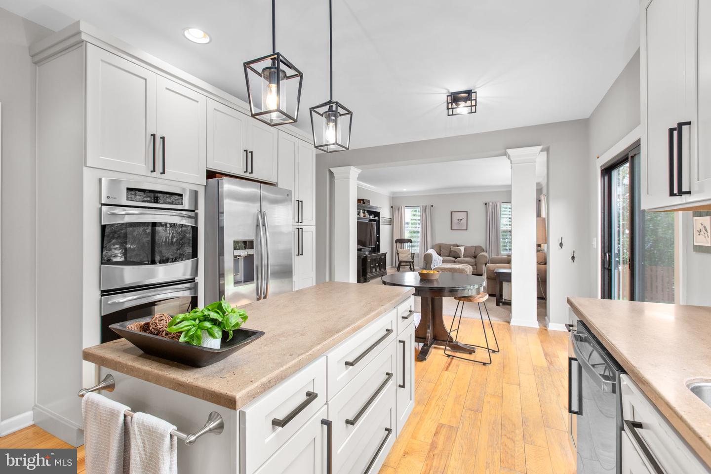 9402 LAUREL OAK DR, FREDERICKSBURG, Virginia 22407, 4 Bedrooms Bedrooms, ,3 BathroomsBathrooms,Residential,For sale,9402 LAUREL OAK DR,VASP2036838 MLS # VASP2036838