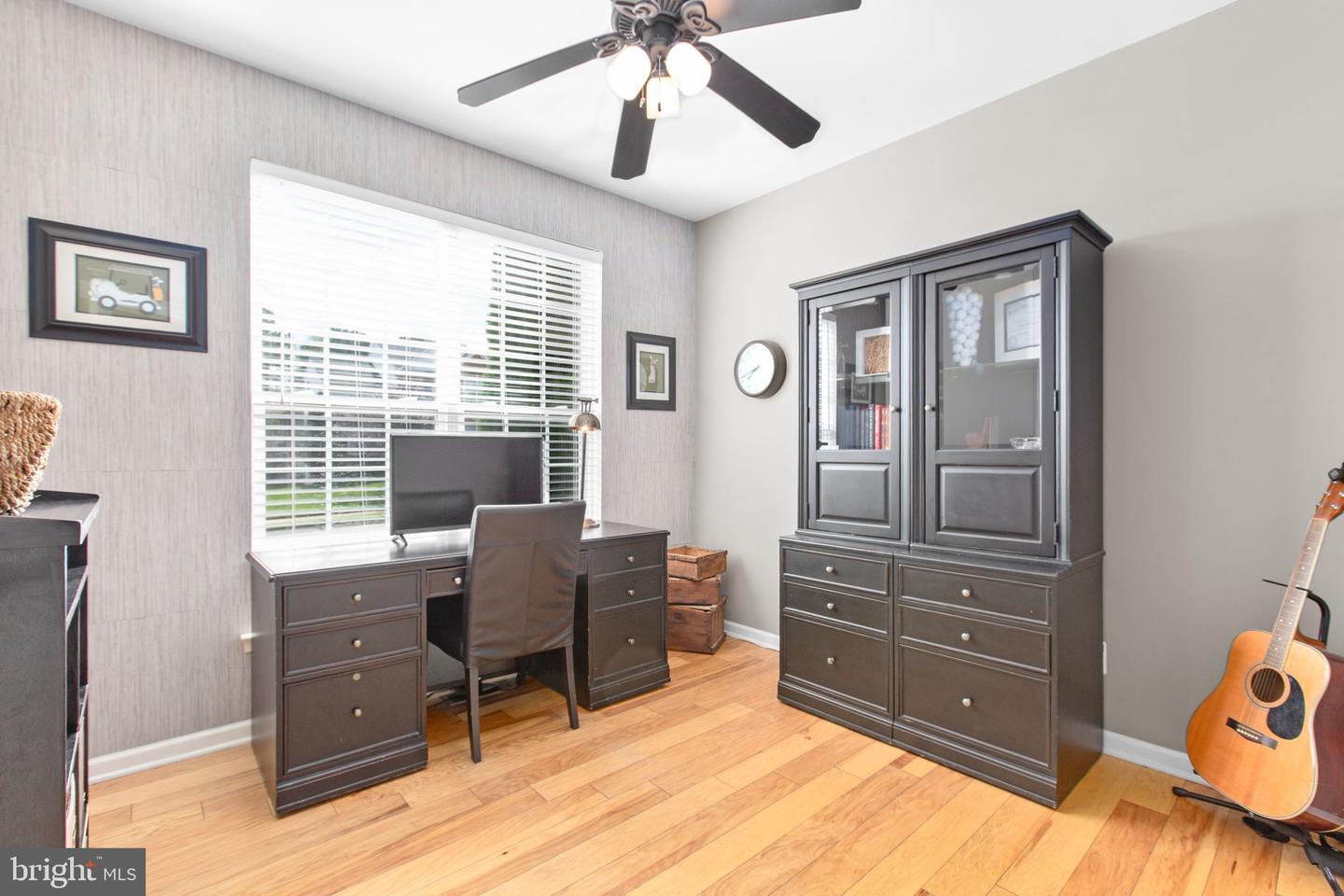9402 LAUREL OAK DR, FREDERICKSBURG, Virginia 22407, 4 Bedrooms Bedrooms, ,3 BathroomsBathrooms,Residential,For sale,9402 LAUREL OAK DR,VASP2036838 MLS # VASP2036838
