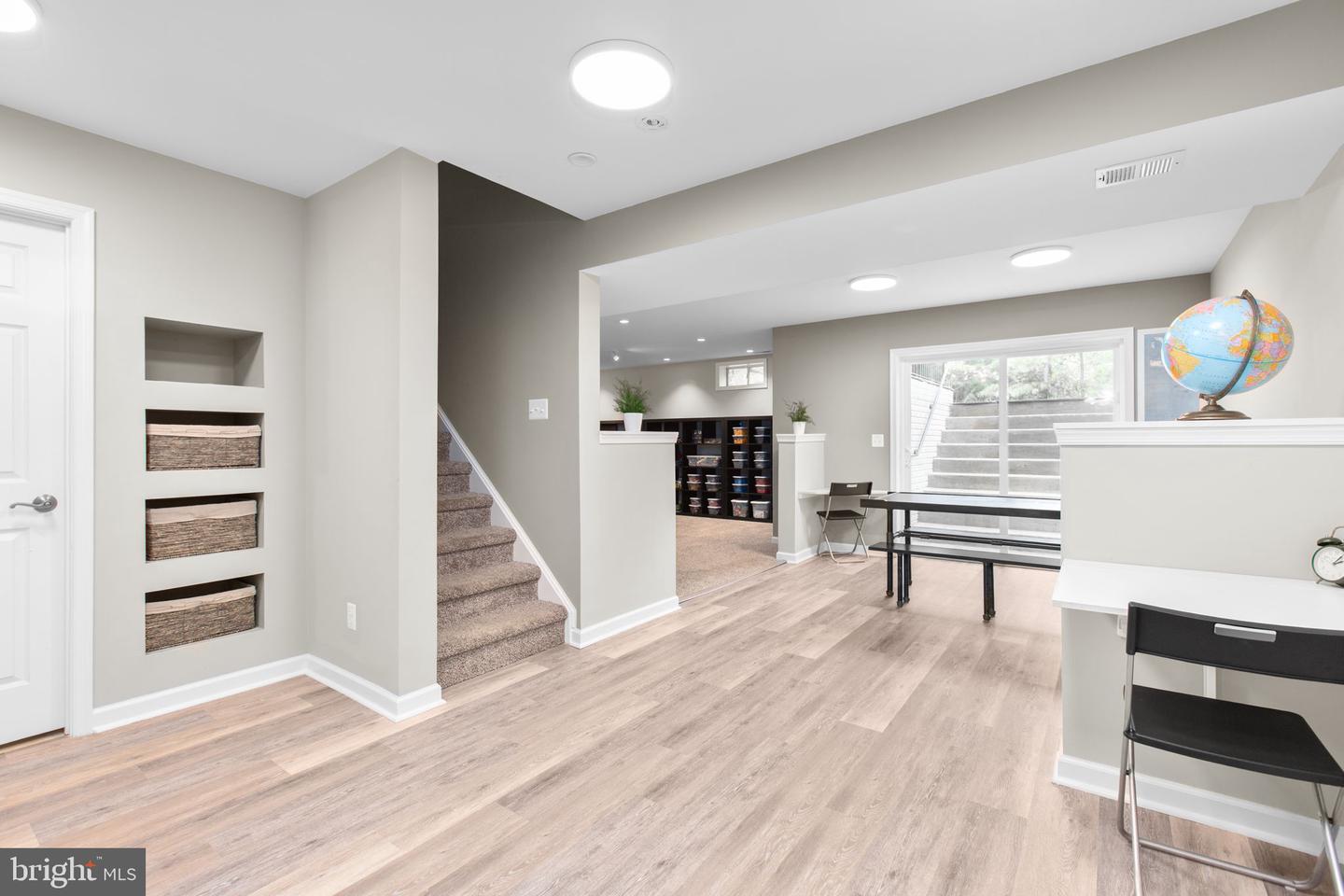 9402 LAUREL OAK DR, FREDERICKSBURG, Virginia 22407, 4 Bedrooms Bedrooms, ,3 BathroomsBathrooms,Residential,For sale,9402 LAUREL OAK DR,VASP2036838 MLS # VASP2036838