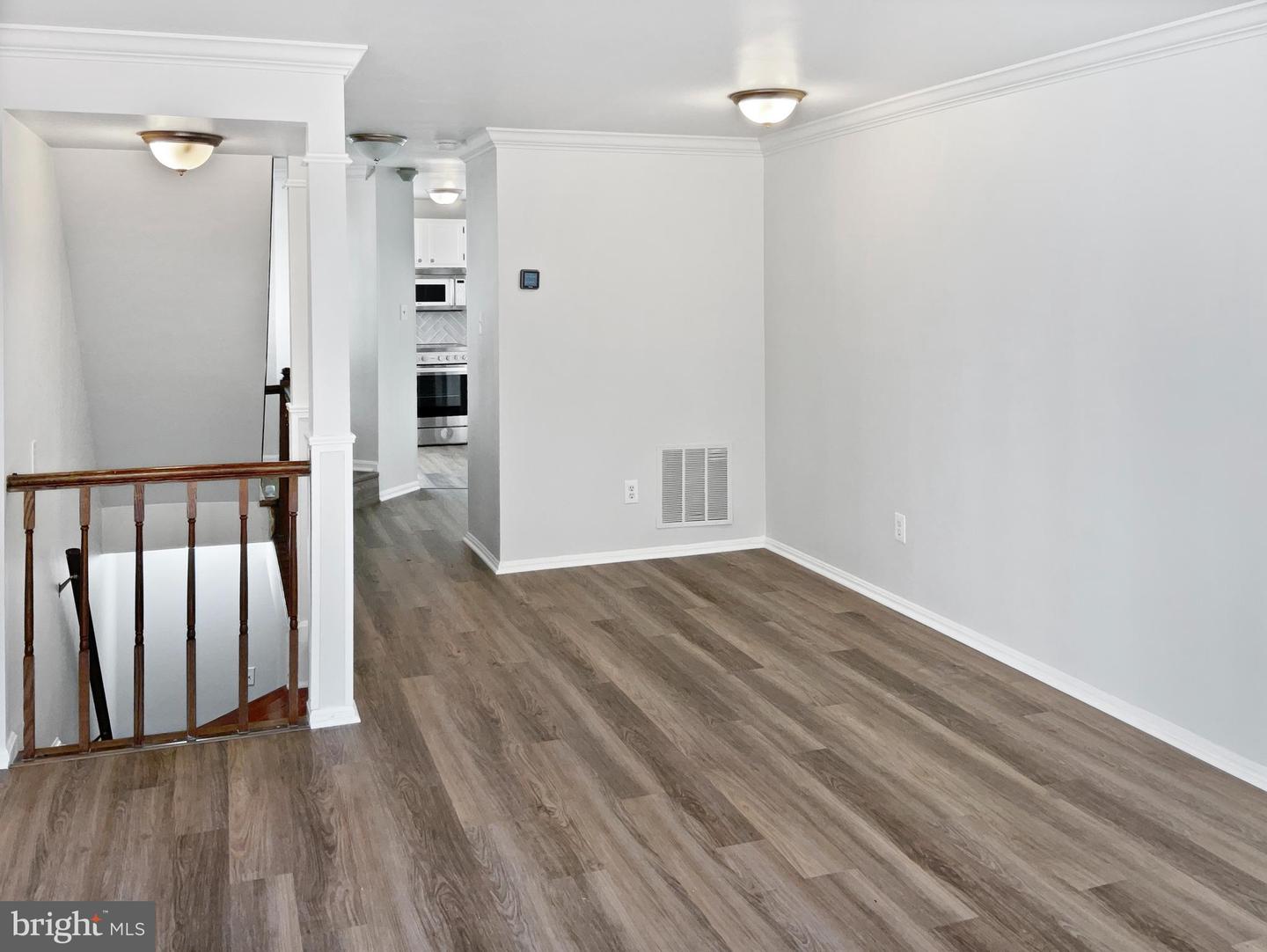 11184 SILENTWOOD LN, RESTON, Virginia 20191, 2 Bedrooms Bedrooms, ,2 BathroomsBathrooms,Residential,For sale,11184 SILENTWOOD LN,VAFX2224482 MLS # VAFX2224482