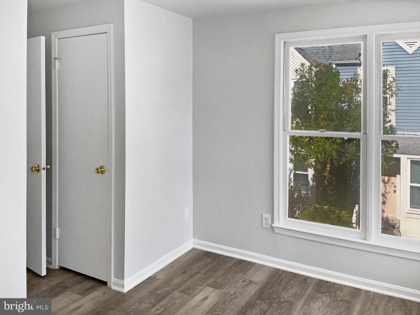 11184 SILENTWOOD LN, RESTON, Virginia 20191, 2 Bedrooms Bedrooms, ,2 BathroomsBathrooms,Residential,For sale,11184 SILENTWOOD LN,VAFX2224482 MLS # VAFX2224482