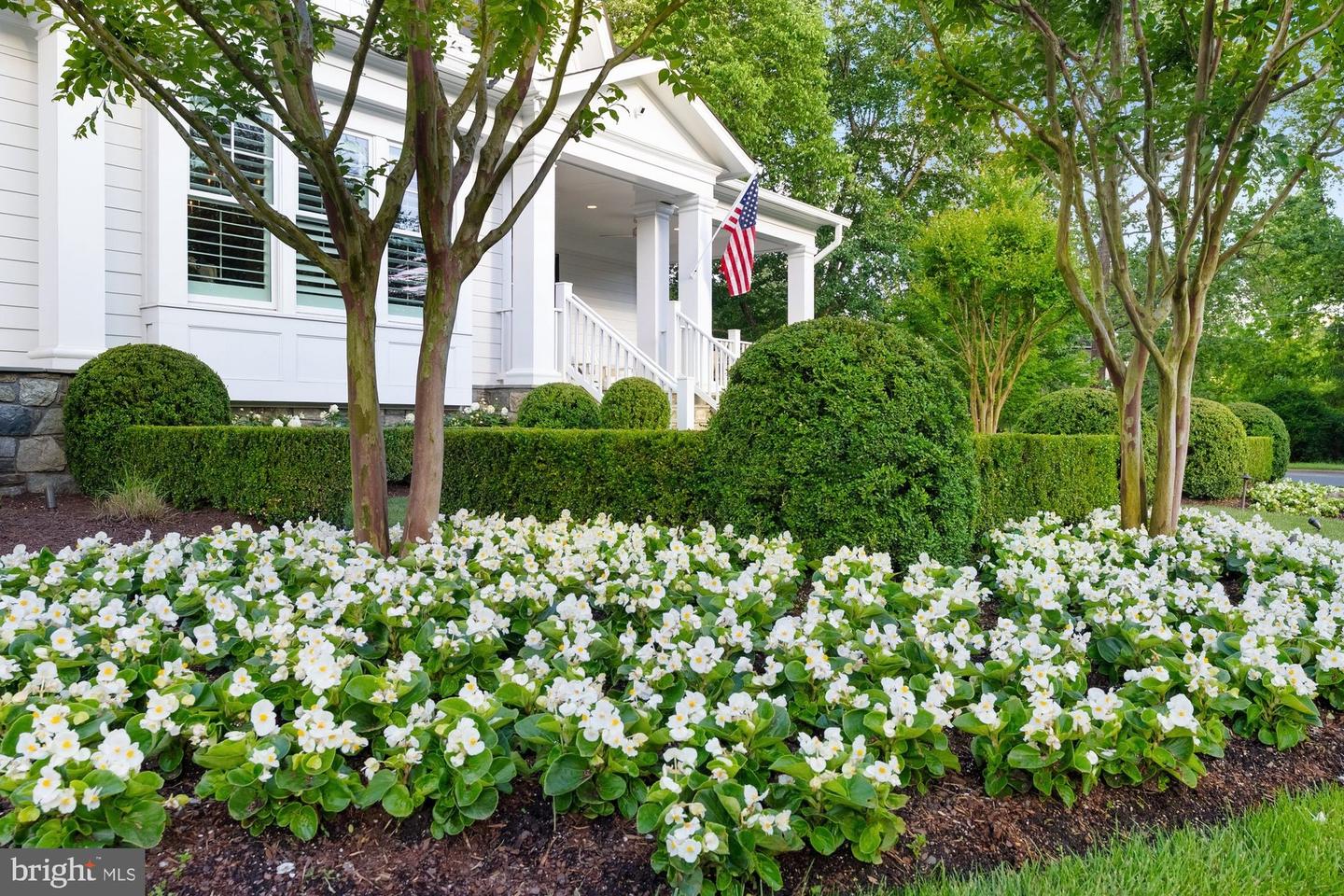 900 PARK ST SE, VIENNA, Virginia 22180, 5 Bedrooms Bedrooms, ,5 BathroomsBathrooms,Residential,For sale,900 PARK ST SE,VAFX2243076 MLS # VAFX2243076