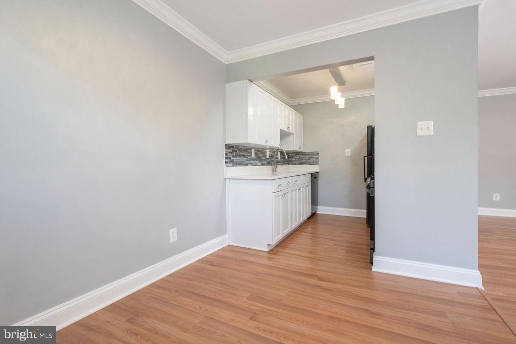 7093 SPRING GARDEN DR #202, SPRINGFIELD, Virginia 22150, 2 Bedrooms Bedrooms, ,1 BathroomBathrooms,Residential,For sale,7093 SPRING GARDEN DR #202,VAFX2250512 MLS # VAFX2250512
