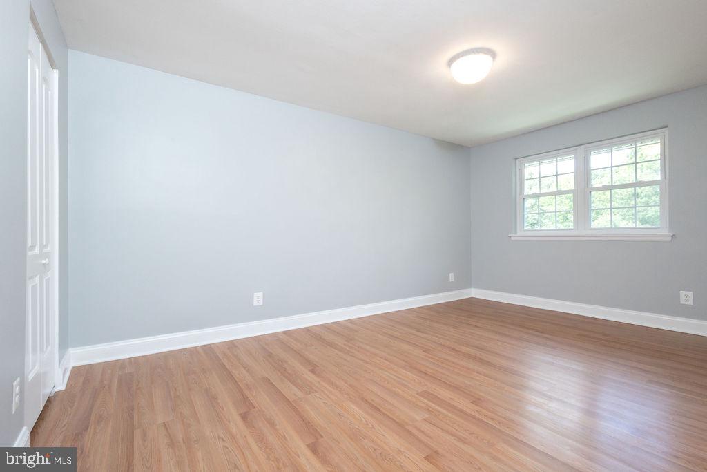 7093 SPRING GARDEN DR #202, SPRINGFIELD, Virginia 22150, 2 Bedrooms Bedrooms, ,1 BathroomBathrooms,Residential,For sale,7093 SPRING GARDEN DR #202,VAFX2250512 MLS # VAFX2250512