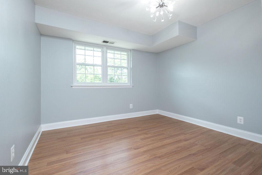 7093 SPRING GARDEN DR #202, SPRINGFIELD, Virginia 22150, 2 Bedrooms Bedrooms, ,1 BathroomBathrooms,Residential,For sale,7093 SPRING GARDEN DR #202,VAFX2250512 MLS # VAFX2250512