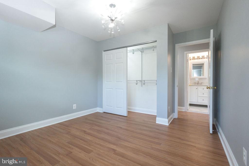 7093 SPRING GARDEN DR #202, SPRINGFIELD, Virginia 22150, 2 Bedrooms Bedrooms, ,1 BathroomBathrooms,Residential,For sale,7093 SPRING GARDEN DR #202,VAFX2250512 MLS # VAFX2250512
