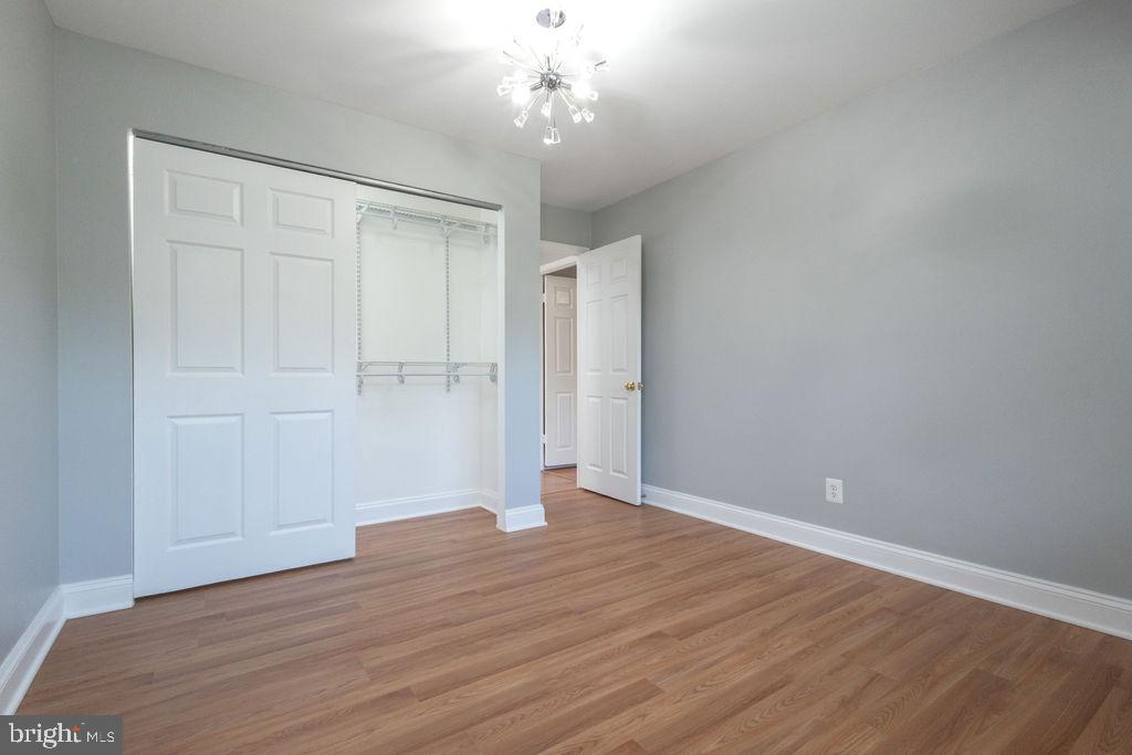 7093 SPRING GARDEN DR #202, SPRINGFIELD, Virginia 22150, 2 Bedrooms Bedrooms, ,1 BathroomBathrooms,Residential,For sale,7093 SPRING GARDEN DR #202,VAFX2250512 MLS # VAFX2250512