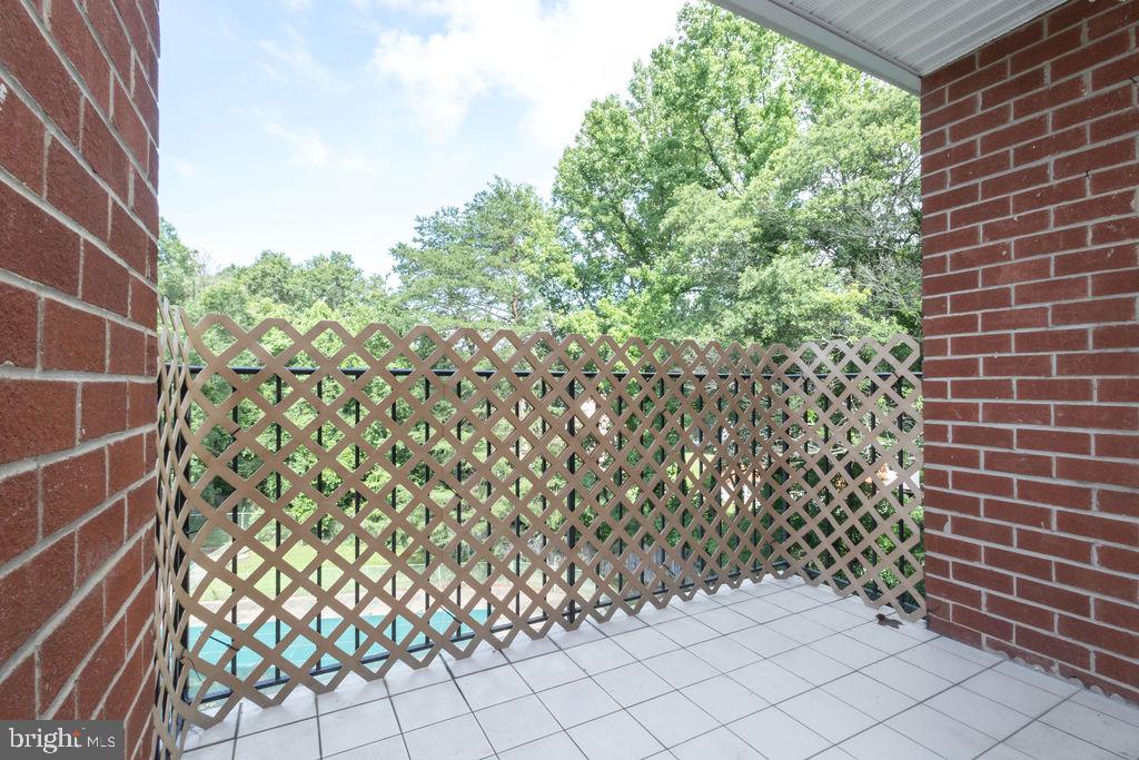7093 SPRING GARDEN DR #202, SPRINGFIELD, Virginia 22150, 2 Bedrooms Bedrooms, ,1 BathroomBathrooms,Residential,For sale,7093 SPRING GARDEN DR #202,VAFX2250512 MLS # VAFX2250512