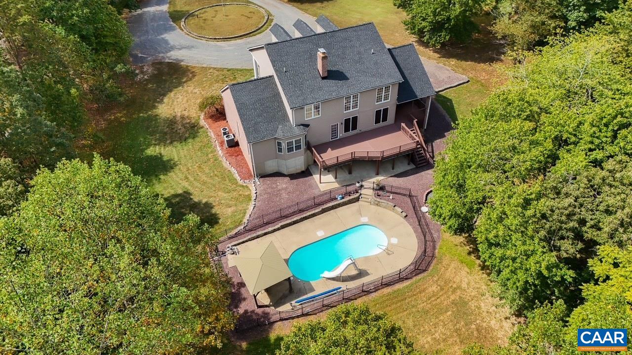 14200 ACORN LN, RIXEYVILLE, Virginia 22737, 4 Bedrooms Bedrooms, ,4 BathroomsBathrooms,Residential,14200 ACORN LN,669099 MLS # 669099
