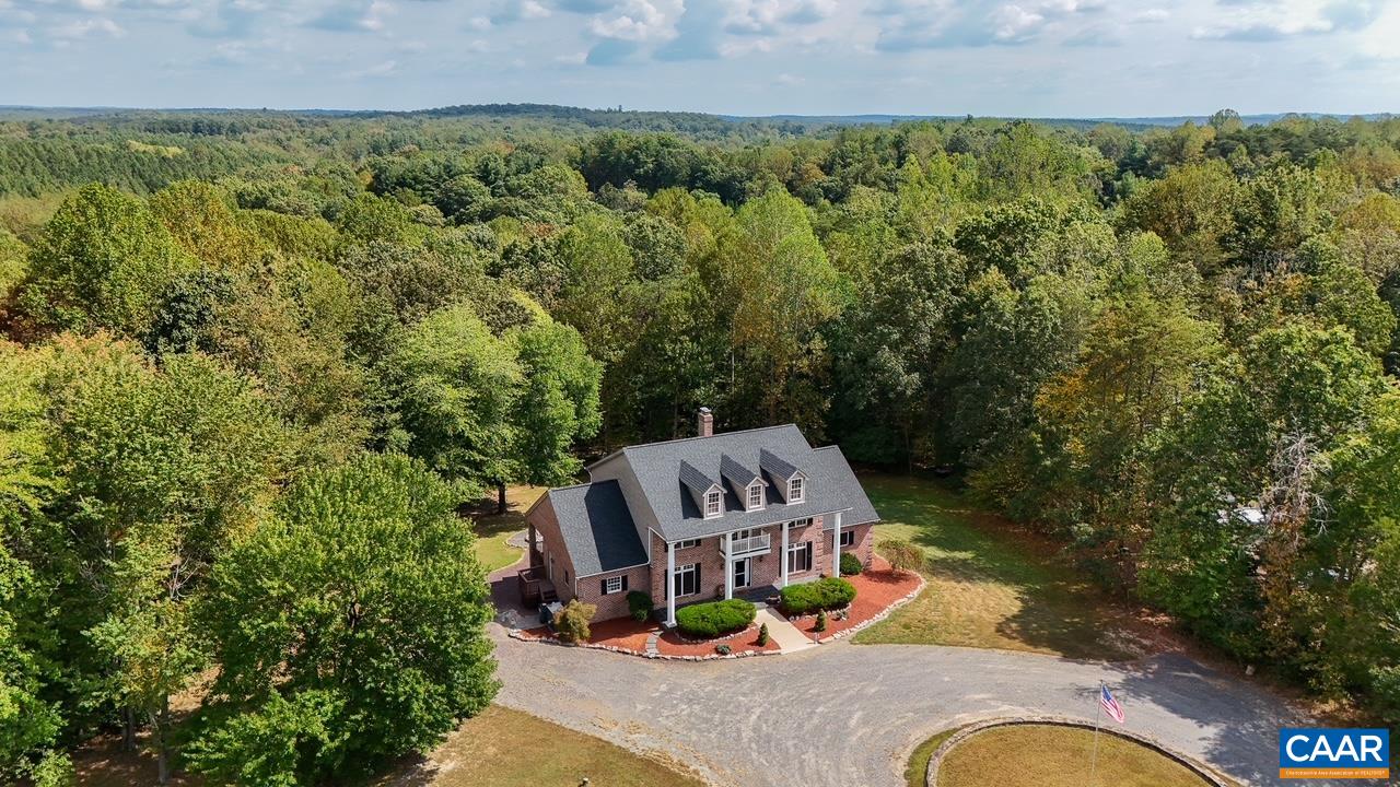 14200 ACORN LN, RIXEYVILLE, Virginia 22737, 4 Bedrooms Bedrooms, ,4 BathroomsBathrooms,Residential,14200 ACORN LN,669099 MLS # 669099