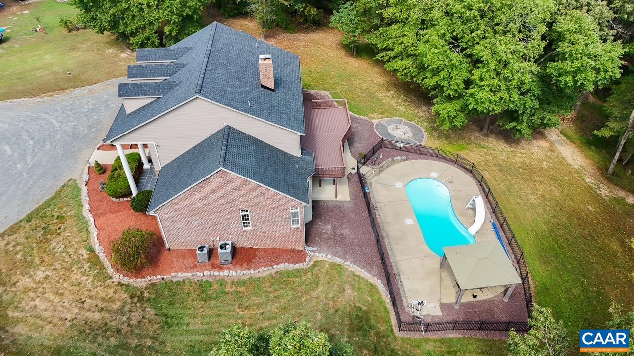 14200 ACORN LN, RIXEYVILLE, Virginia 22737, 4 Bedrooms Bedrooms, ,4 BathroomsBathrooms,Residential,14200 ACORN LN,669099 MLS # 669099