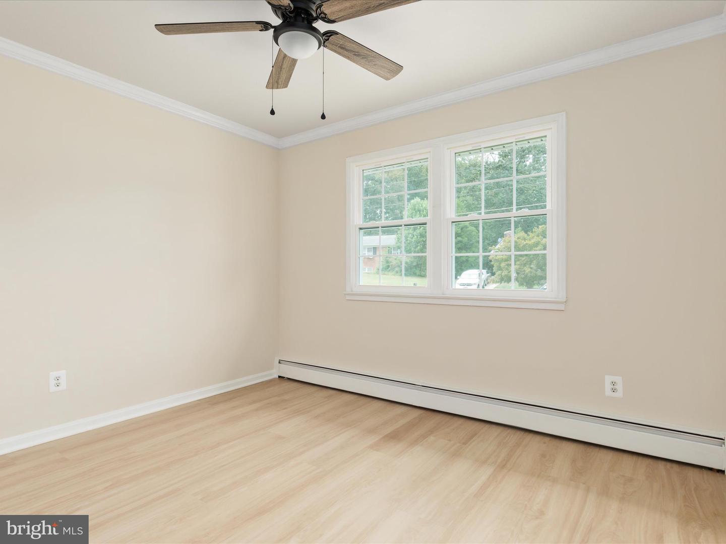 5625 MAXINE CT, ALEXANDRIA, Virginia 22310, 7 Bedrooms Bedrooms, 11 Rooms Rooms,4 BathroomsBathrooms,Residential,For sale,5625 MAXINE CT,VAFX2261474 MLS # VAFX2261474