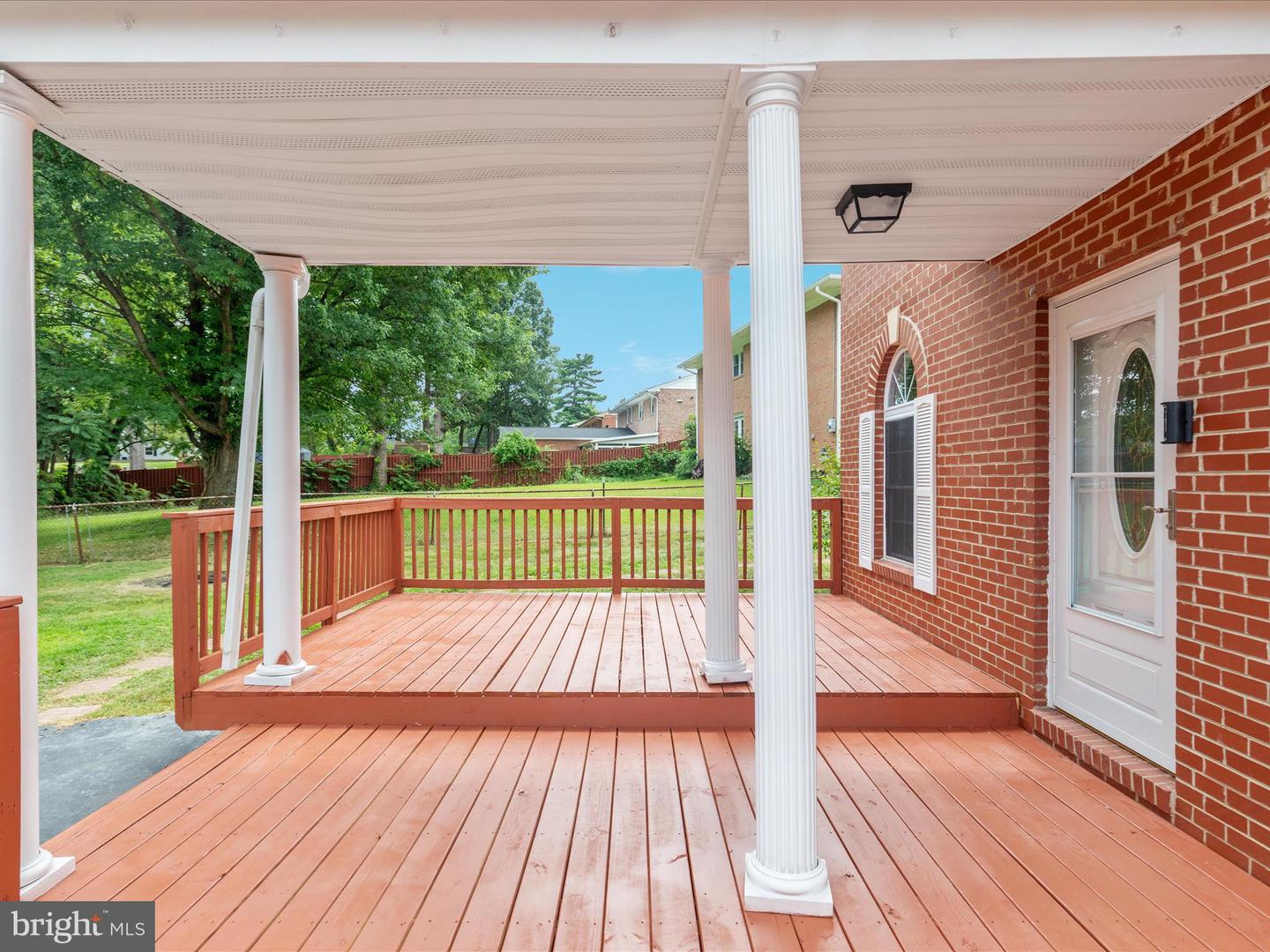 5625 MAXINE CT, ALEXANDRIA, Virginia 22310, 7 Bedrooms Bedrooms, 11 Rooms Rooms,4 BathroomsBathrooms,Residential,For sale,5625 MAXINE CT,VAFX2261474 MLS # VAFX2261474