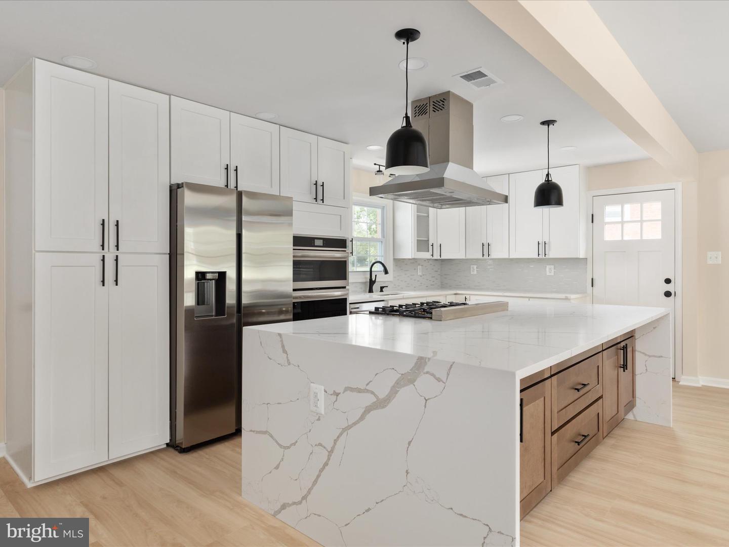 5625 MAXINE CT, ALEXANDRIA, Virginia 22310, 7 Bedrooms Bedrooms, 11 Rooms Rooms,4 BathroomsBathrooms,Residential,For sale,5625 MAXINE CT,VAFX2261474 MLS # VAFX2261474