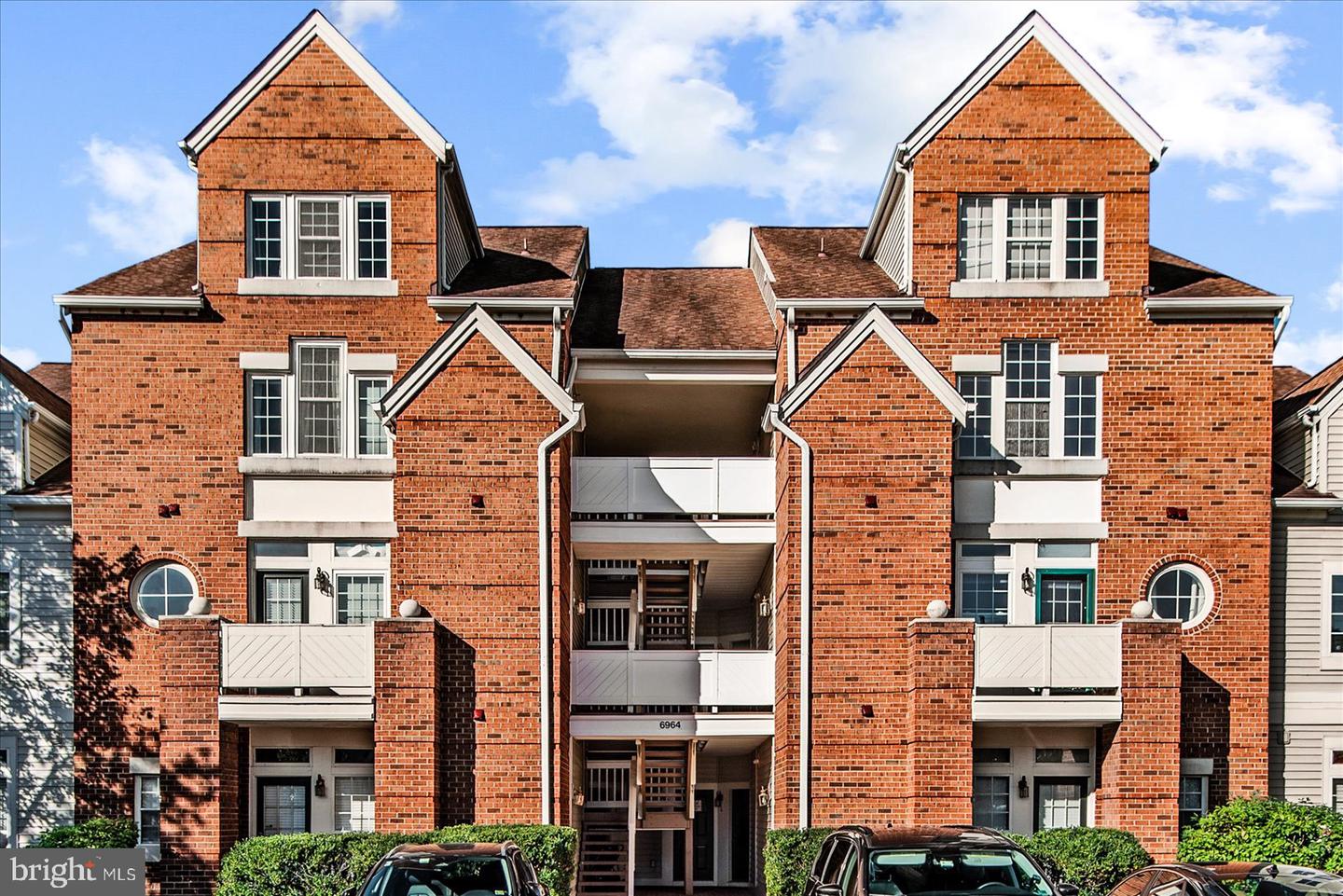 6964 ELLINGHAM CIR #D, ALEXANDRIA, Virginia 22315, 2 Bedrooms Bedrooms, ,2 BathroomsBathrooms,Residential,For sale,6964 ELLINGHAM CIR #D,VAFX2263030 MLS # VAFX2263030