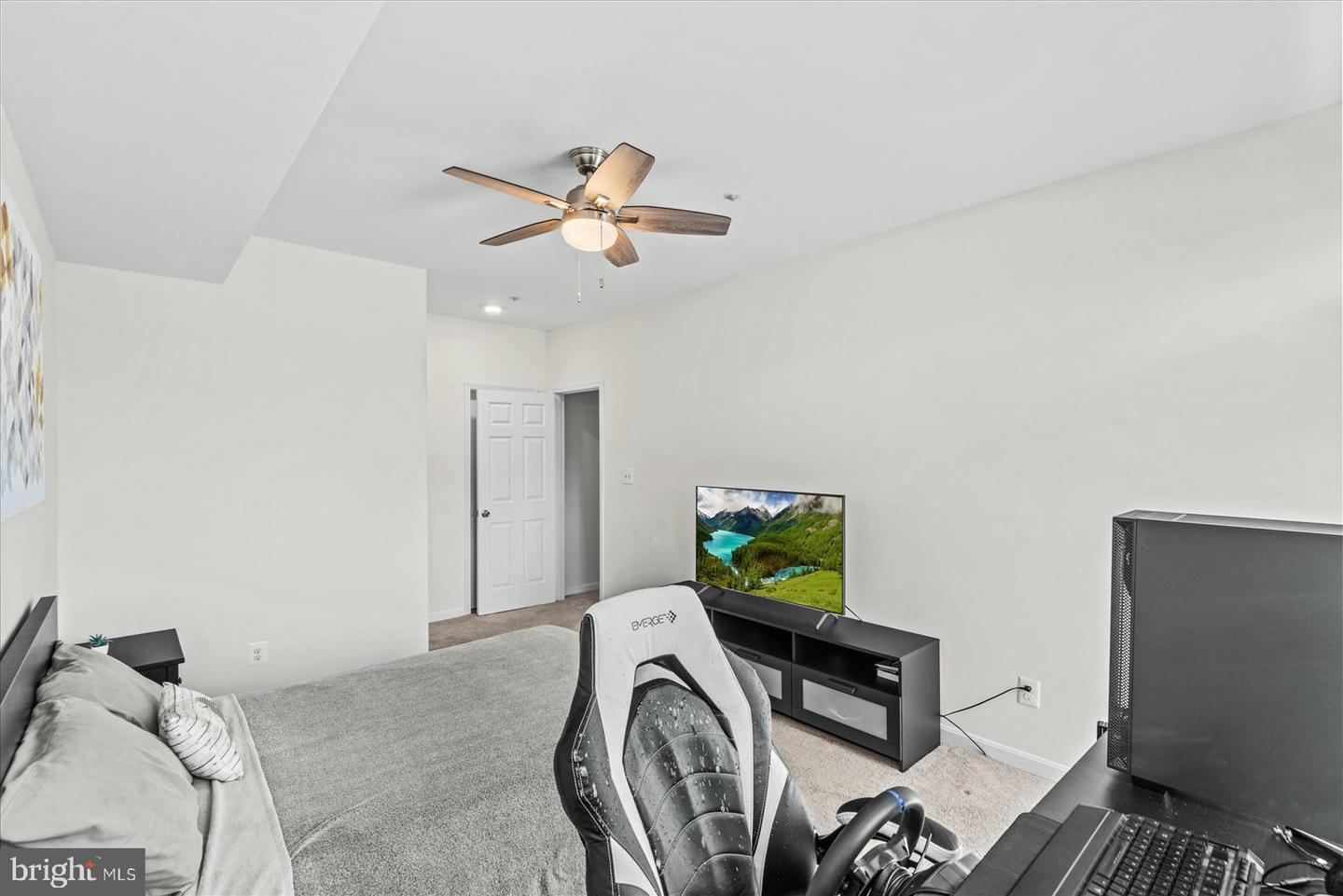 6964 ELLINGHAM CIR #D, ALEXANDRIA, Virginia 22315, 2 Bedrooms Bedrooms, ,2 BathroomsBathrooms,Residential,For sale,6964 ELLINGHAM CIR #D,VAFX2263030 MLS # VAFX2263030