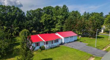 57 GREENBRIAR LN, STUARTS DRAFT, Virginia 24477, 3 Bedrooms Bedrooms, ,2 BathroomsBathrooms,Residential,57 GREENBRIAR LN,669989 MLS # 669989