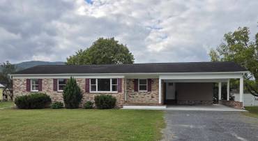 307 W SPRING AVE, ELKTON, Virginia 22827, 3 Bedrooms Bedrooms, ,2 BathroomsBathrooms,Residential,Spring Ave L40, B36, S2,307 W SPRING AVE,669991 MLS # 669991