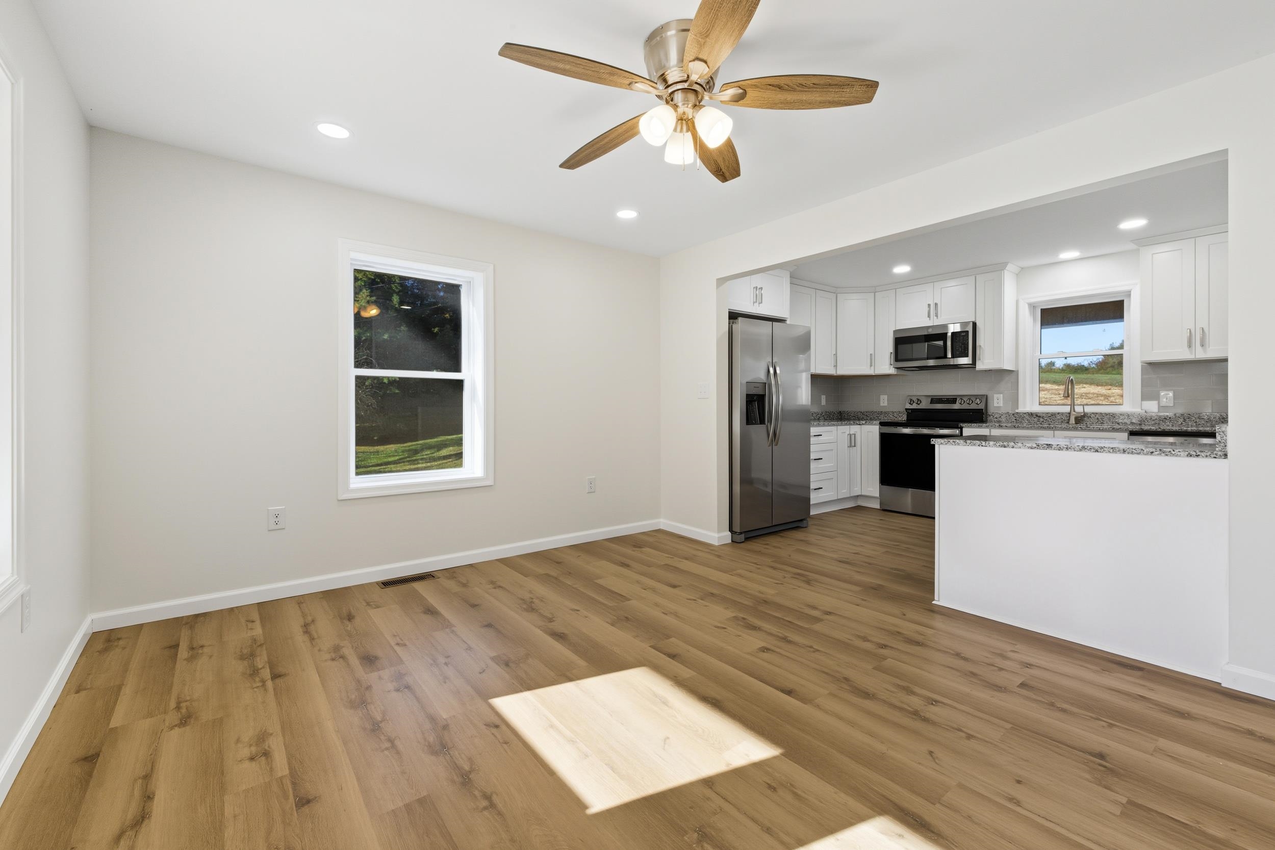 1140 FARMVIEW RD, LURAY, Virginia 22835, 3 Bedrooms Bedrooms, ,2 BathroomsBathrooms,Residential,1140 FARMVIEW RD,670007 MLS # 670007