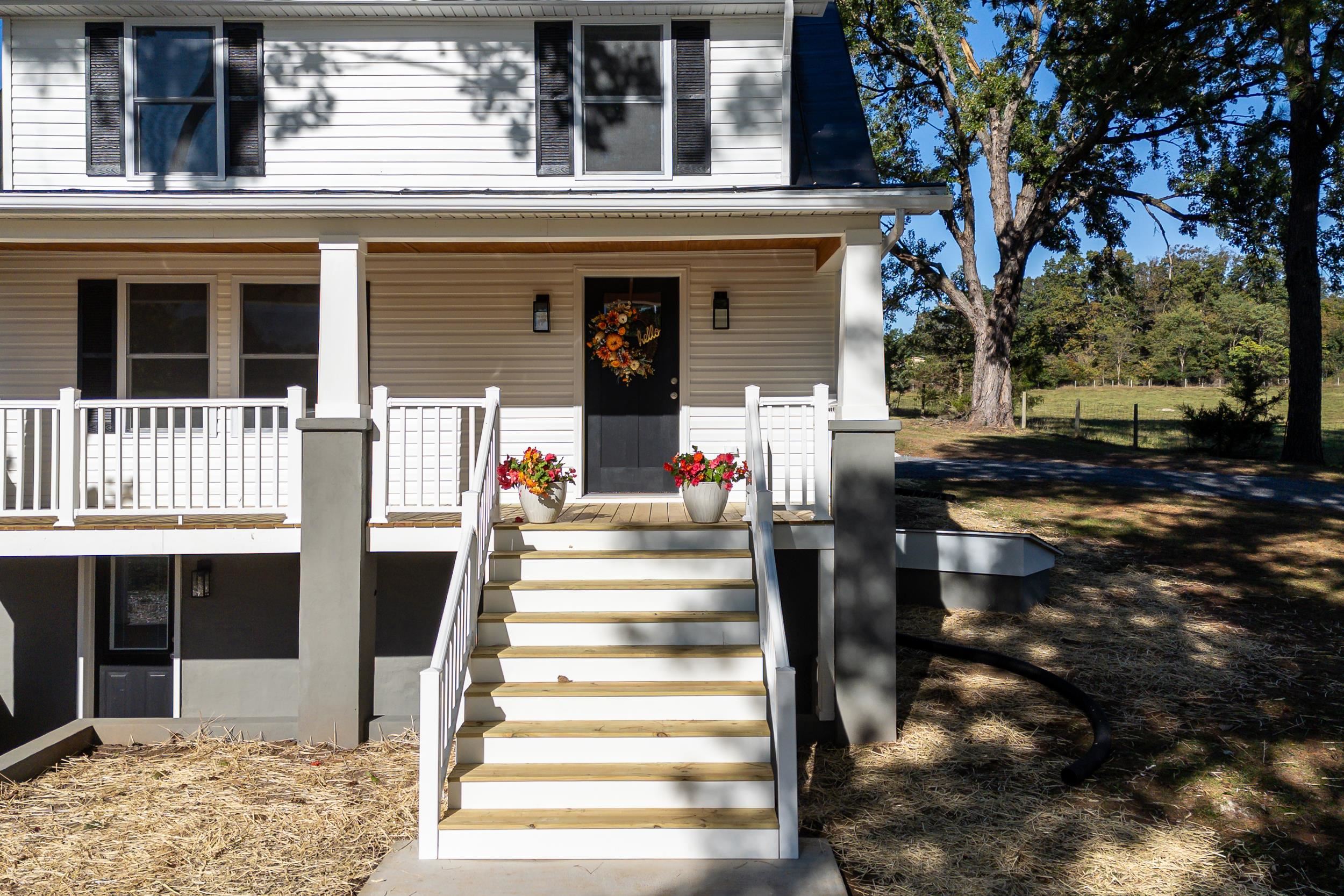 1140 FARMVIEW RD, LURAY, Virginia 22835, 3 Bedrooms Bedrooms, ,2 BathroomsBathrooms,Residential,1140 FARMVIEW RD,670007 MLS # 670007