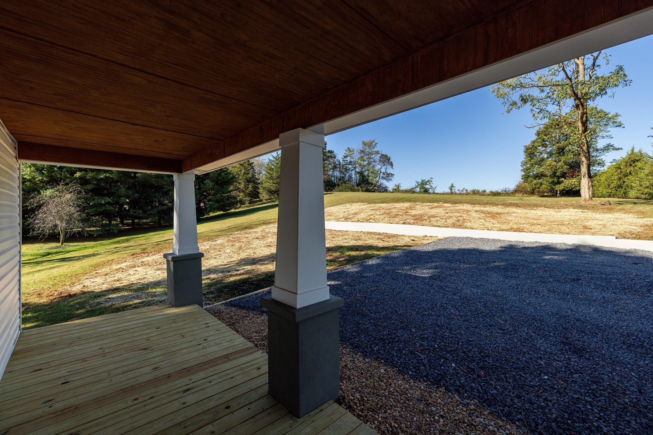1140 FARMVIEW RD, LURAY, Virginia 22835, 3 Bedrooms Bedrooms, ,2 BathroomsBathrooms,Residential,1140 FARMVIEW RD,670007 MLS # 670007