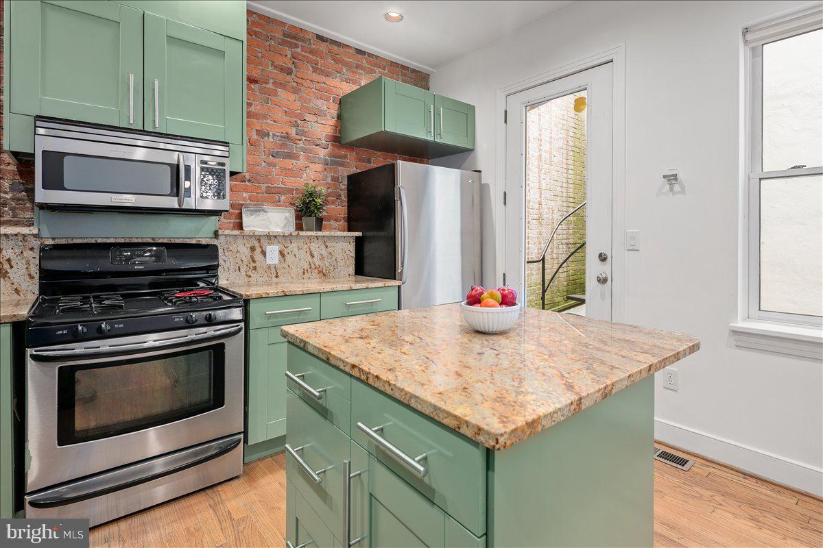 603 P ST NW, WASHINGTON, District Of Columbia 20001, 4 Bedrooms Bedrooms, ,3 BathroomsBathrooms,Residential,For sale,603 P ST NW,DCDC2223638 MLS # DCDC2223638