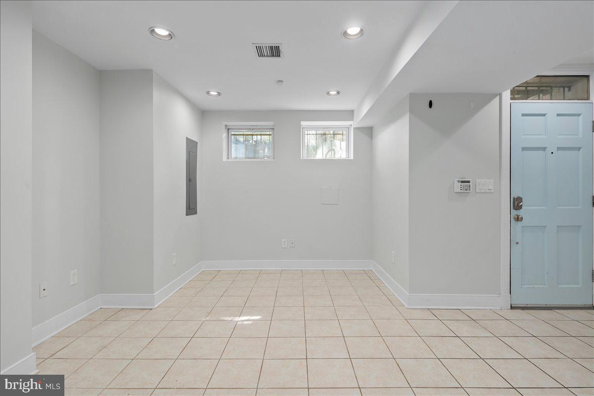 603 P ST NW, WASHINGTON, District Of Columbia 20001, 4 Bedrooms Bedrooms, ,3 BathroomsBathrooms,Residential,For sale,603 P ST NW,DCDC2223638 MLS # DCDC2223638