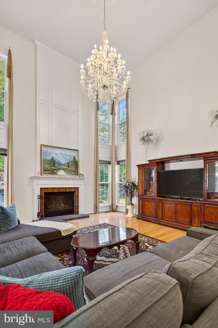 7754 GLADE CT, MANASSAS, Virginia 20112, 5 Bedrooms Bedrooms, ,4 BathroomsBathrooms,Residential,For sale,7754 GLADE CT,VAPW2104620 MLS # VAPW2104620