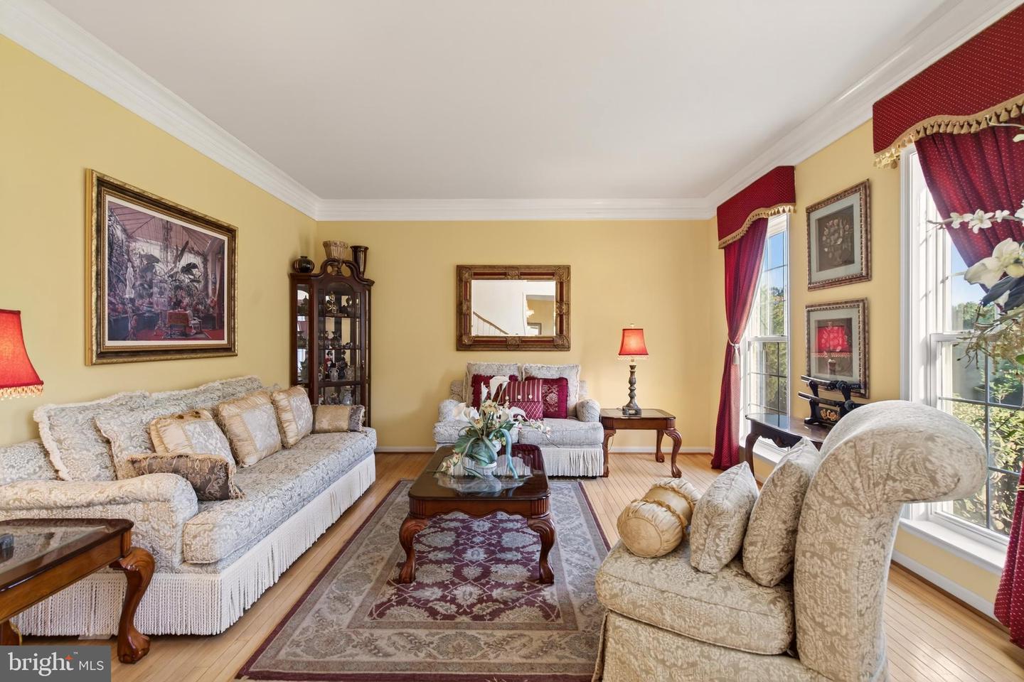 7754 GLADE CT, MANASSAS, Virginia 20112, 5 Bedrooms Bedrooms, ,4 BathroomsBathrooms,Residential,For sale,7754 GLADE CT,VAPW2104620 MLS # VAPW2104620