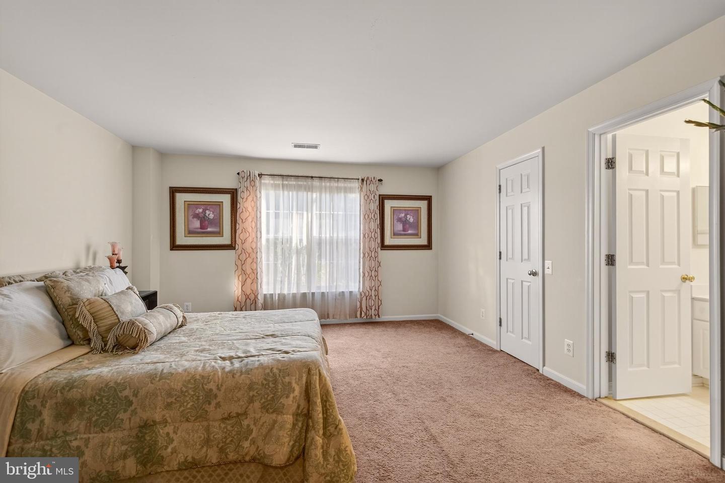 7754 GLADE CT, MANASSAS, Virginia 20112, 5 Bedrooms Bedrooms, ,4 BathroomsBathrooms,Residential,For sale,7754 GLADE CT,VAPW2104620 MLS # VAPW2104620