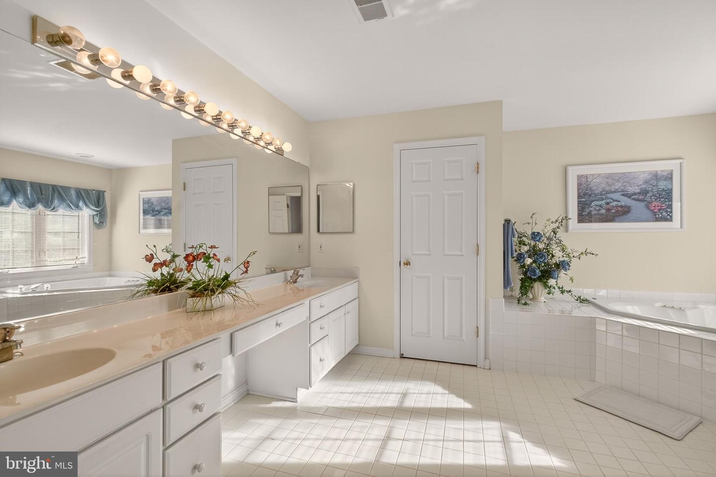 7754 GLADE CT, MANASSAS, Virginia 20112, 5 Bedrooms Bedrooms, ,4 BathroomsBathrooms,Residential,For sale,7754 GLADE CT,VAPW2104620 MLS # VAPW2104620