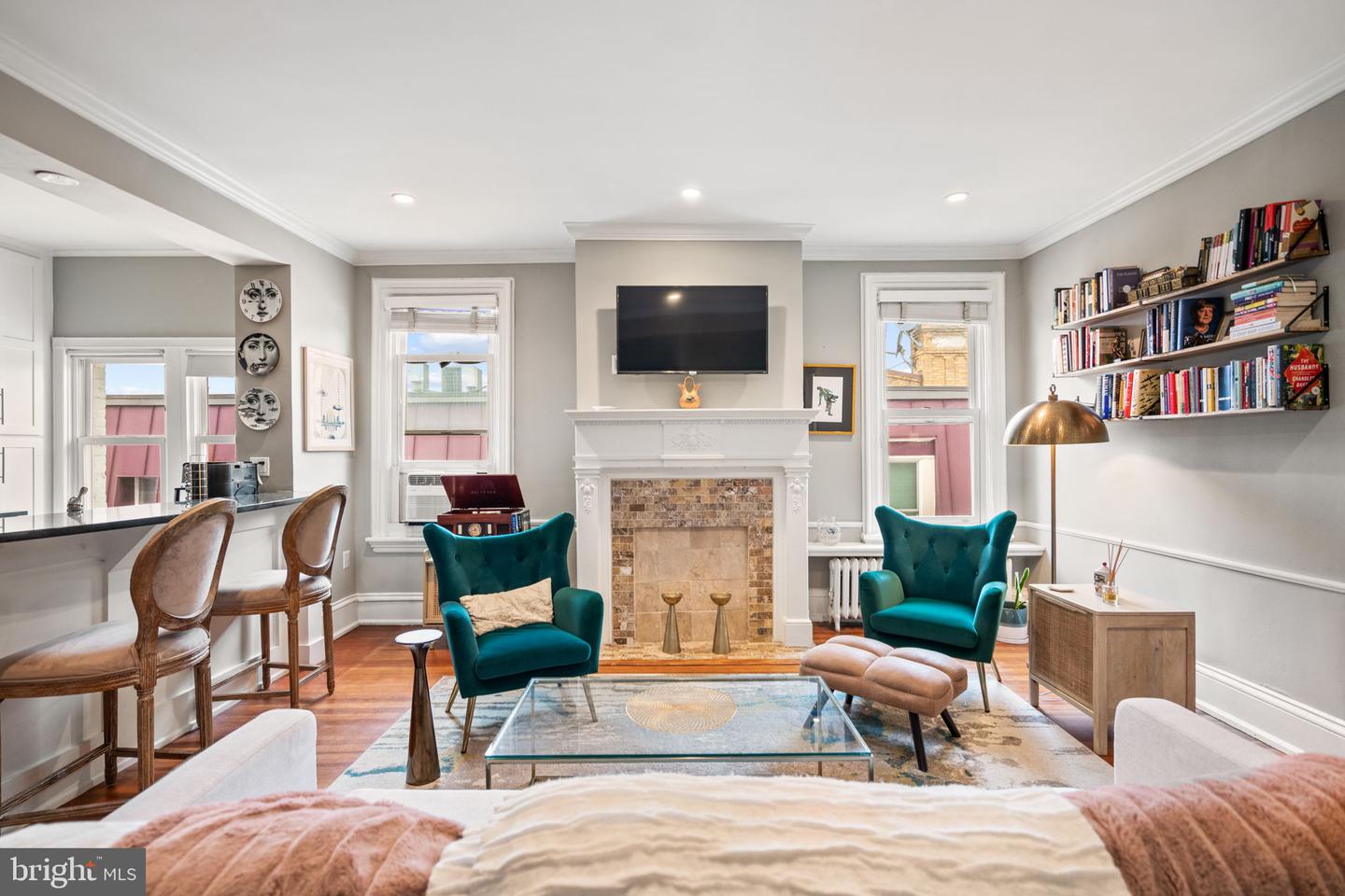 1840 MINTWOOD PL NW #402, WASHINGTON, District Of Columbia 20009, 2 Bedrooms Bedrooms, ,2 BathroomsBathrooms,Residential,For sale,1840 MINTWOOD PL NW #402,DCDC2223886 MLS # DCDC2223886
