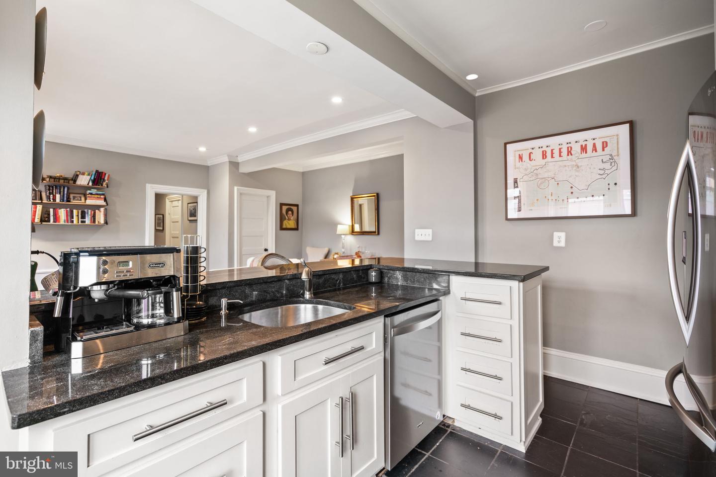 1840 MINTWOOD PL NW #402, WASHINGTON, District Of Columbia 20009, 2 Bedrooms Bedrooms, ,2 BathroomsBathrooms,Residential,For sale,1840 MINTWOOD PL NW #402,DCDC2223886 MLS # DCDC2223886