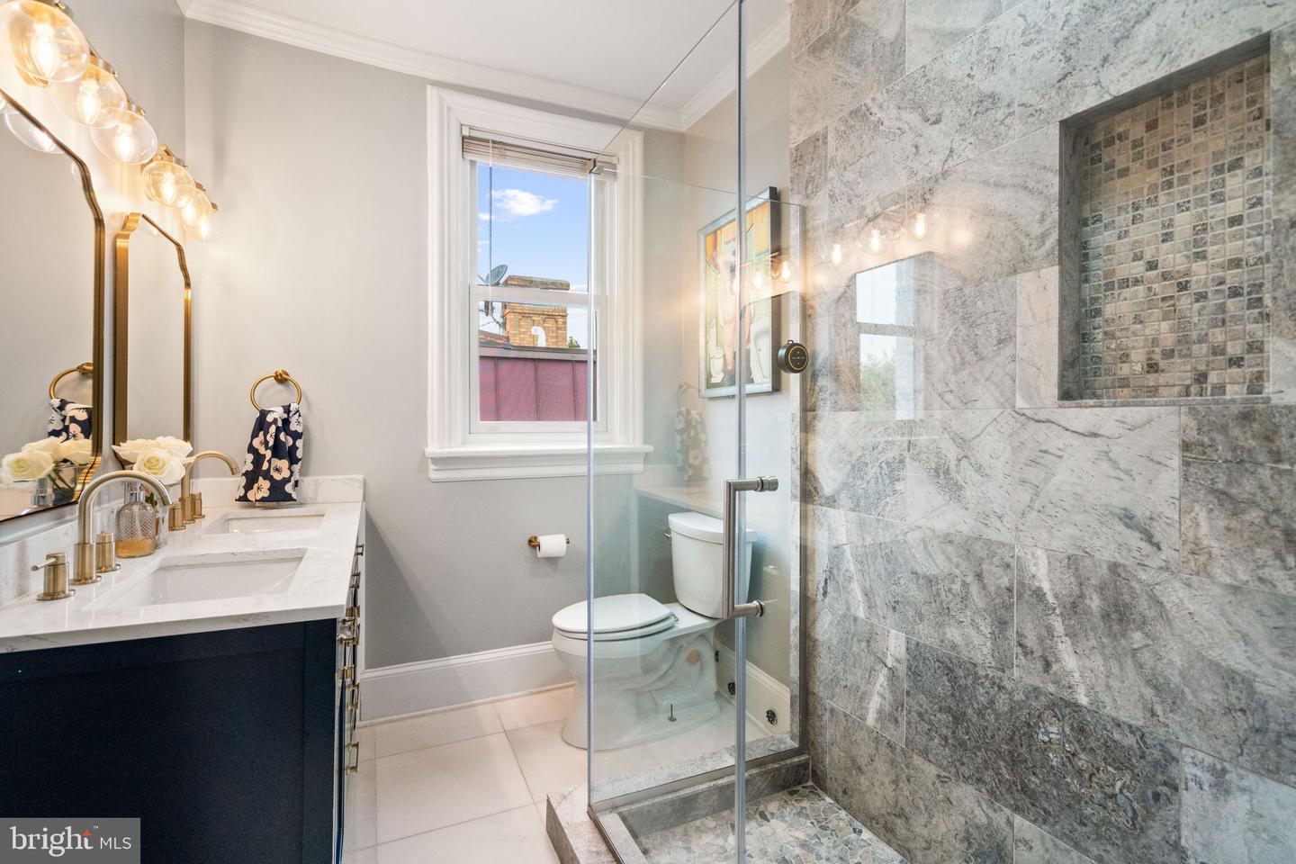 1840 MINTWOOD PL NW #402, WASHINGTON, District Of Columbia 20009, 2 Bedrooms Bedrooms, ,2 BathroomsBathrooms,Residential,For sale,1840 MINTWOOD PL NW #402,DCDC2223886 MLS # DCDC2223886