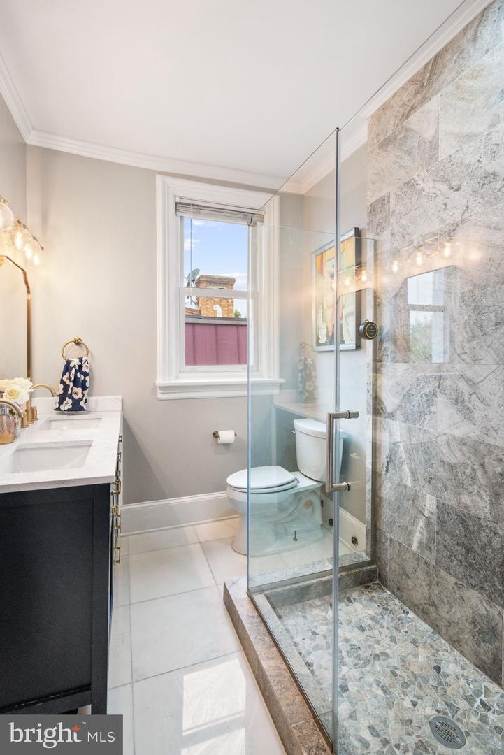1840 MINTWOOD PL NW #402, WASHINGTON, District Of Columbia 20009, 2 Bedrooms Bedrooms, ,2 BathroomsBathrooms,Residential,For sale,1840 MINTWOOD PL NW #402,DCDC2223886 MLS # DCDC2223886