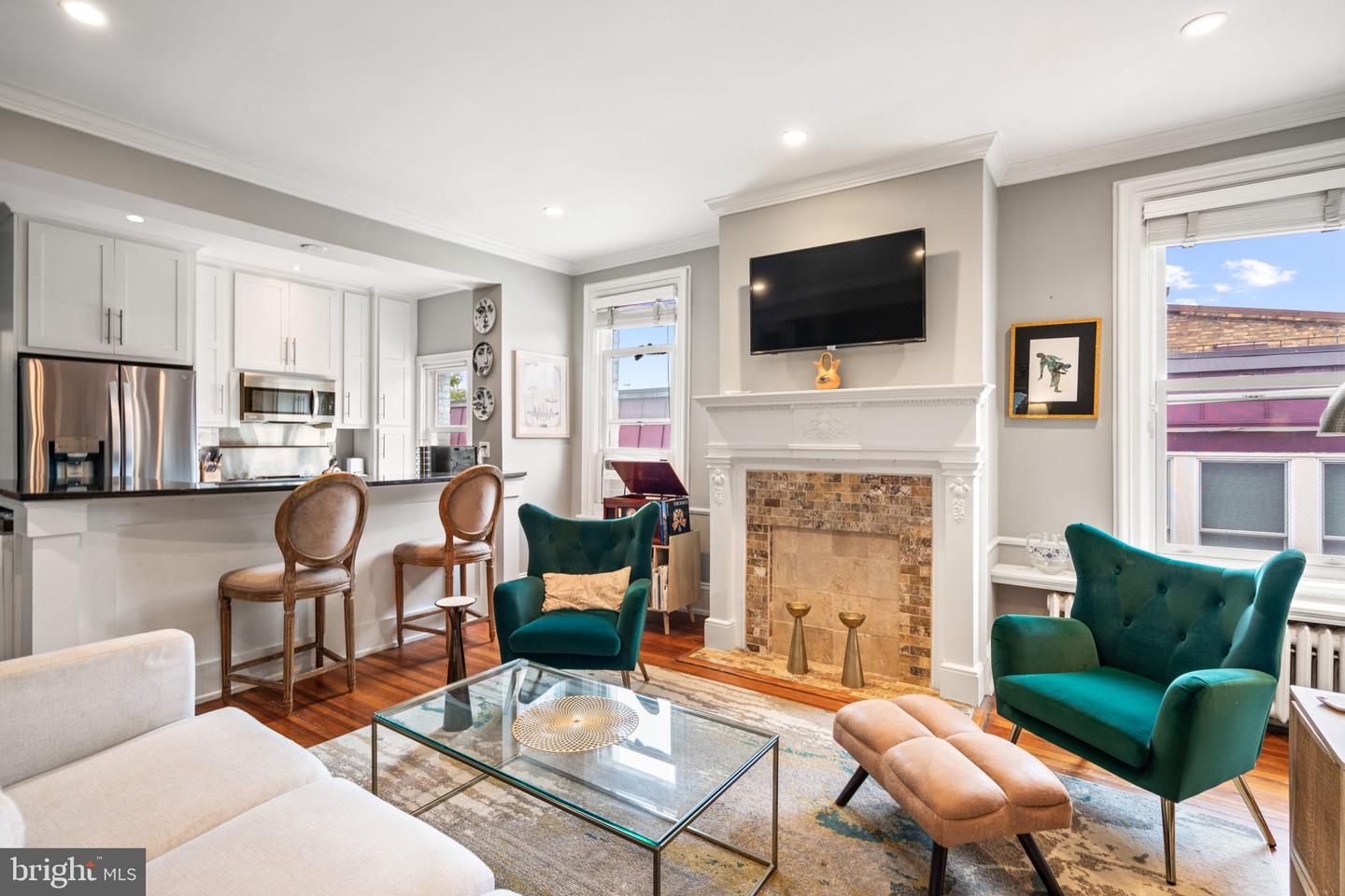 1840 MINTWOOD PL NW #402, WASHINGTON, District Of Columbia 20009, 2 Bedrooms Bedrooms, ,2 BathroomsBathrooms,Residential,For sale,1840 MINTWOOD PL NW #402,DCDC2223886 MLS # DCDC2223886