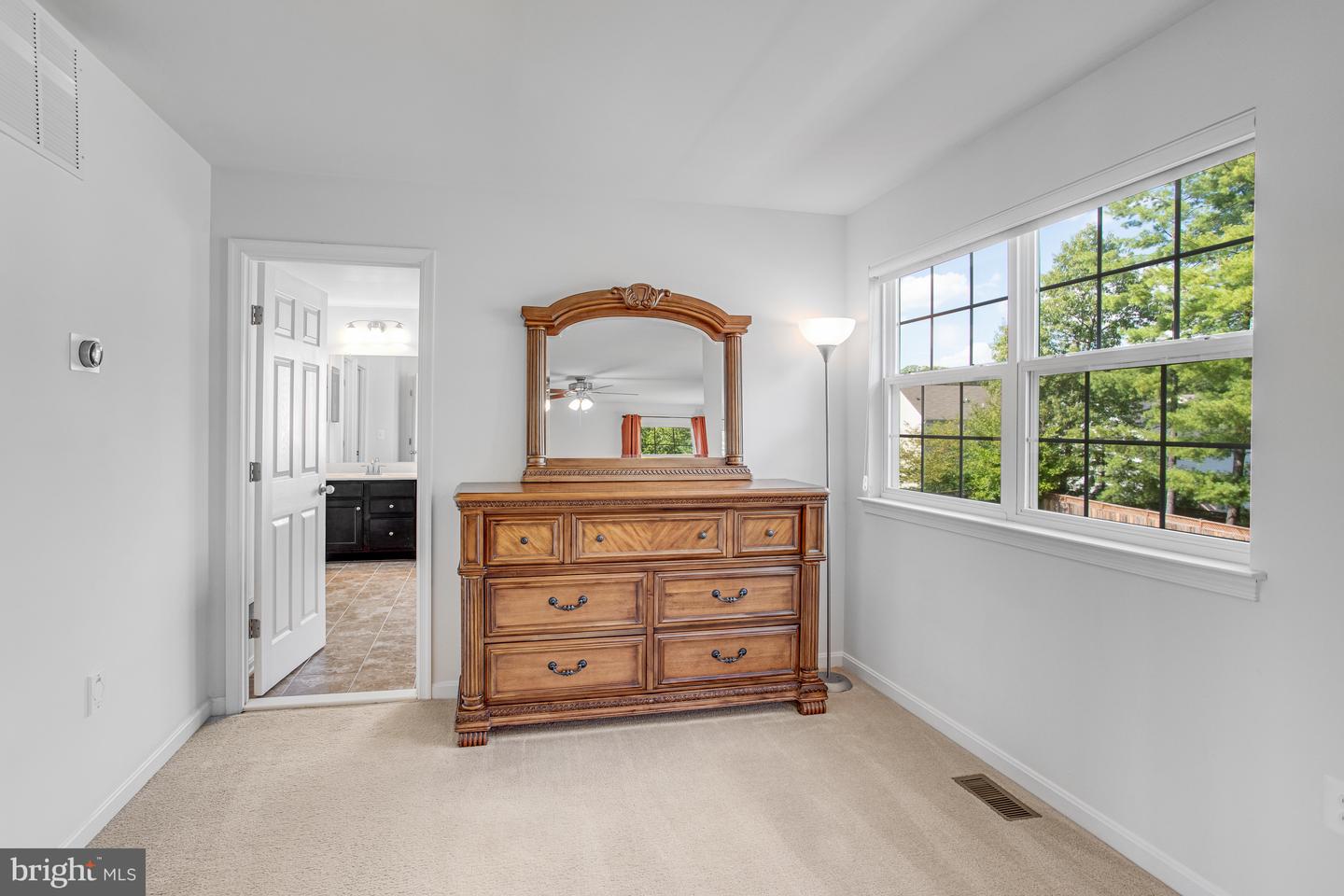3078 AMERICAN EAGLE BLVD, WOODBRIDGE, Virginia 22191, 5 Bedrooms Bedrooms, ,4 BathroomsBathrooms,Residential,For sale,3078 AMERICAN EAGLE BLVD,VAPW2104646 MLS # VAPW2104646