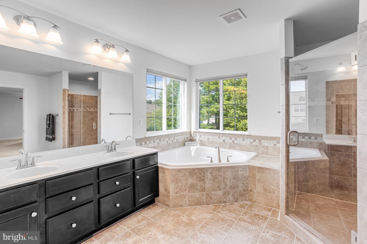 3078 AMERICAN EAGLE BLVD, WOODBRIDGE, Virginia 22191, 5 Bedrooms Bedrooms, ,4 BathroomsBathrooms,Residential,For sale,3078 AMERICAN EAGLE BLVD,VAPW2104646 MLS # VAPW2104646