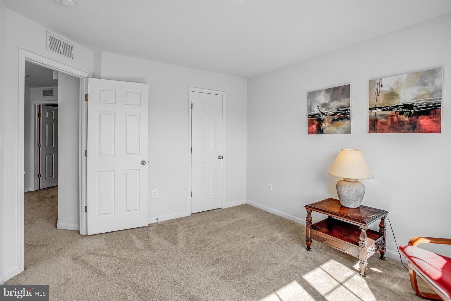3078 AMERICAN EAGLE BLVD, WOODBRIDGE, Virginia 22191, 5 Bedrooms Bedrooms, ,4 BathroomsBathrooms,Residential,For sale,3078 AMERICAN EAGLE BLVD,VAPW2104646 MLS # VAPW2104646