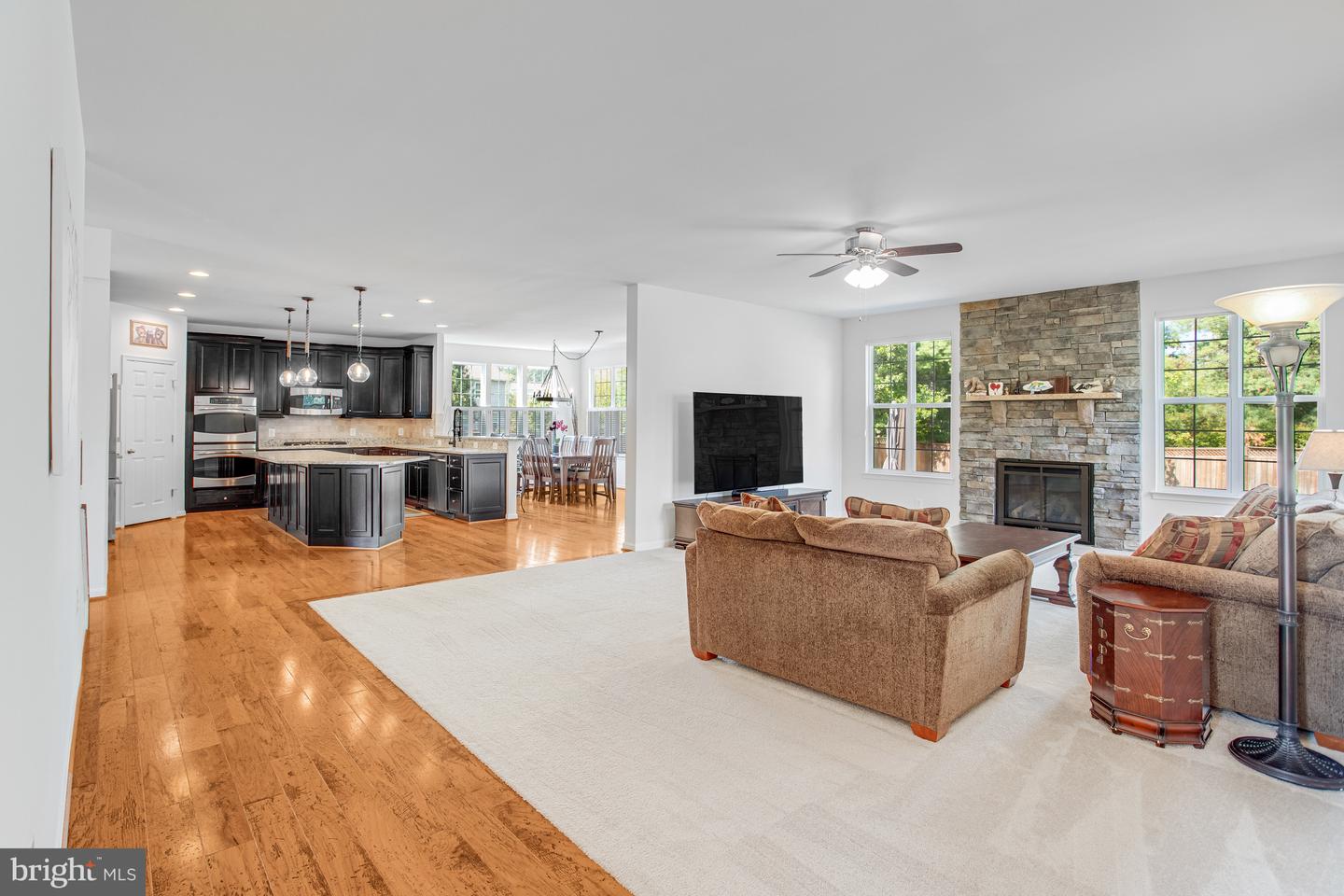 3078 AMERICAN EAGLE BLVD, WOODBRIDGE, Virginia 22191, 5 Bedrooms Bedrooms, ,4 BathroomsBathrooms,Residential,For sale,3078 AMERICAN EAGLE BLVD,VAPW2104646 MLS # VAPW2104646