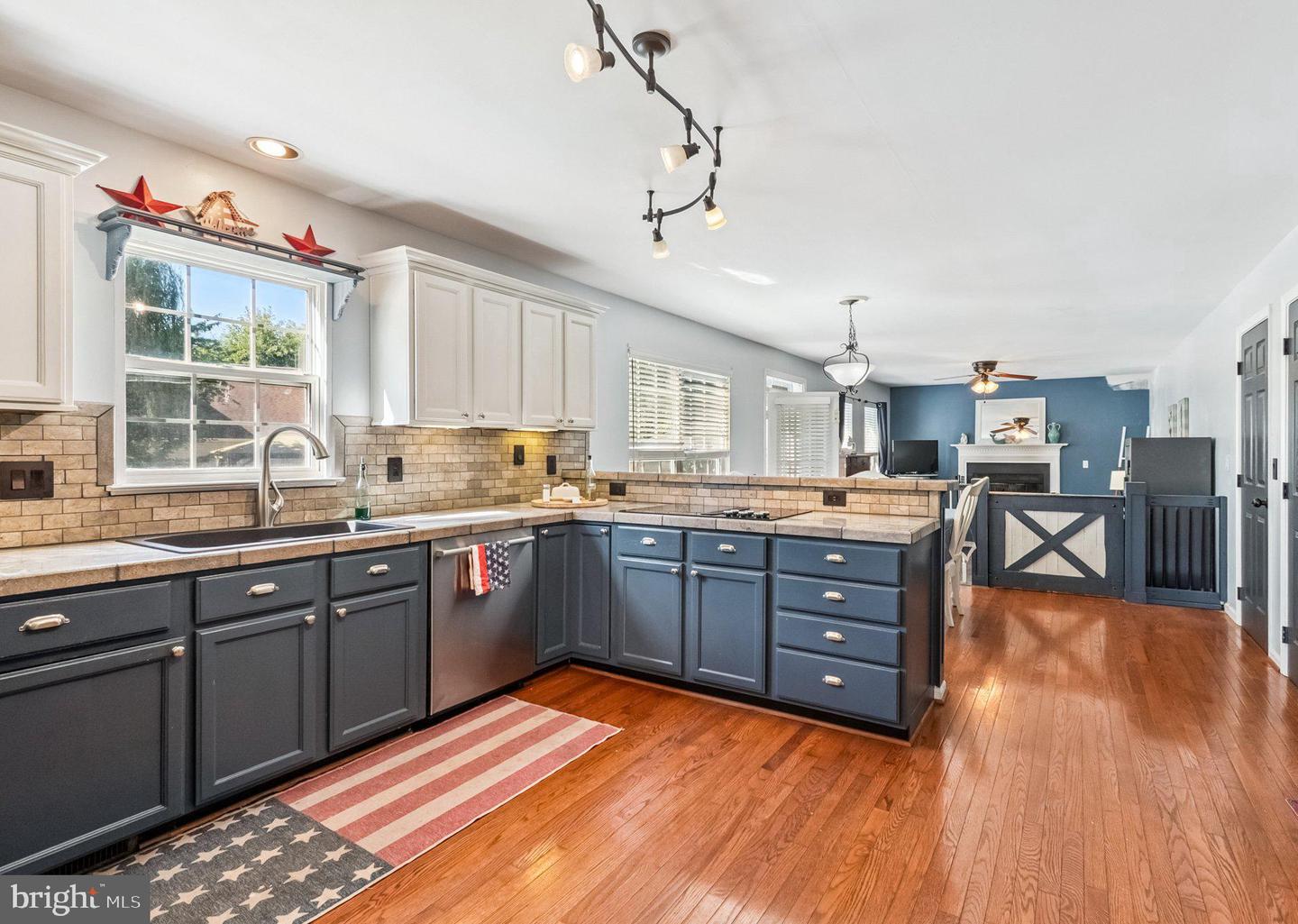 9066 COTTAGE LOOP, BRISTOW, Virginia 20136, 4 Bedrooms Bedrooms, ,3 BathroomsBathrooms,Residential,For sale,9066 COTTAGE LOOP,VAPW2104694 MLS # VAPW2104694