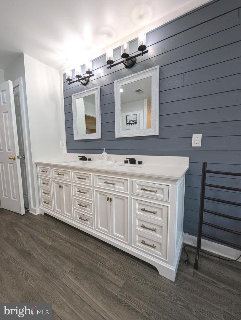9066 COTTAGE LOOP, BRISTOW, Virginia 20136, 4 Bedrooms Bedrooms, ,3 BathroomsBathrooms,Residential,For sale,9066 COTTAGE LOOP,VAPW2104694 MLS # VAPW2104694