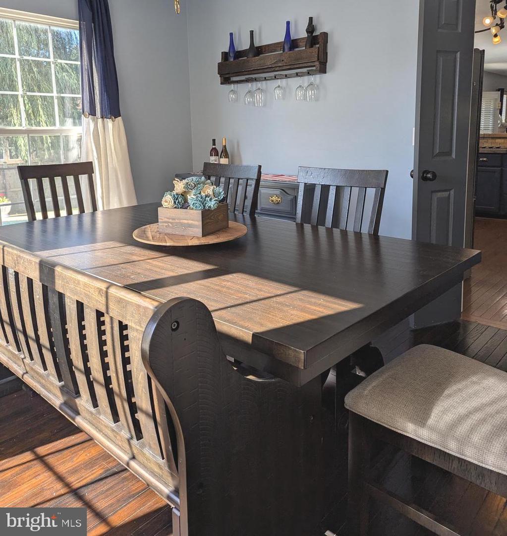 9066 COTTAGE LOOP, BRISTOW, Virginia 20136, 4 Bedrooms Bedrooms, ,3 BathroomsBathrooms,Residential,For sale,9066 COTTAGE LOOP,VAPW2104694 MLS # VAPW2104694