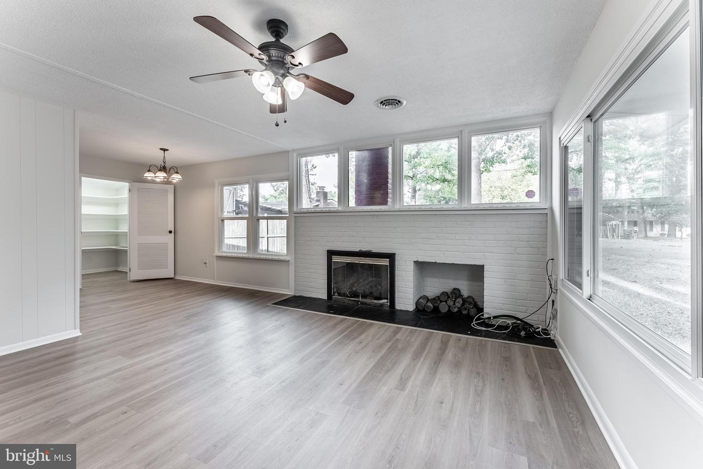 13709 MARBURY LN, WOODBRIDGE, Virginia 22191, 3 Bedrooms Bedrooms, ,1 BathroomBathrooms,Residential,For sale,13709 MARBURY LN,VAPW2104794 MLS # VAPW2104794