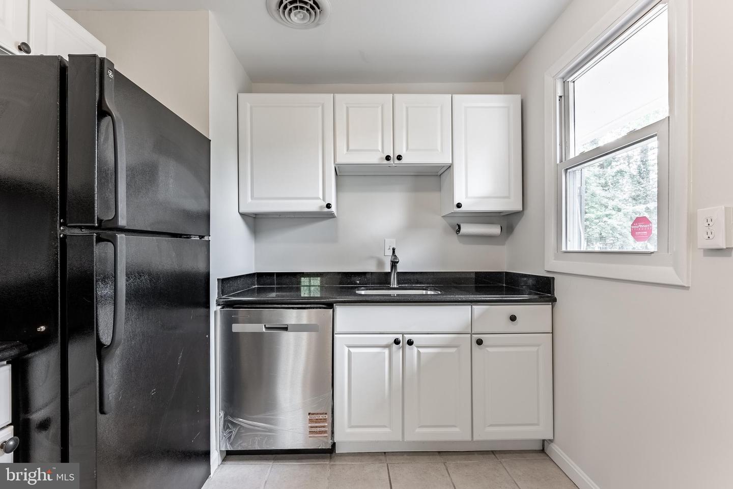 13709 MARBURY LN, WOODBRIDGE, Virginia 22191, 3 Bedrooms Bedrooms, ,1 BathroomBathrooms,Residential,For sale,13709 MARBURY LN,VAPW2104794 MLS # VAPW2104794