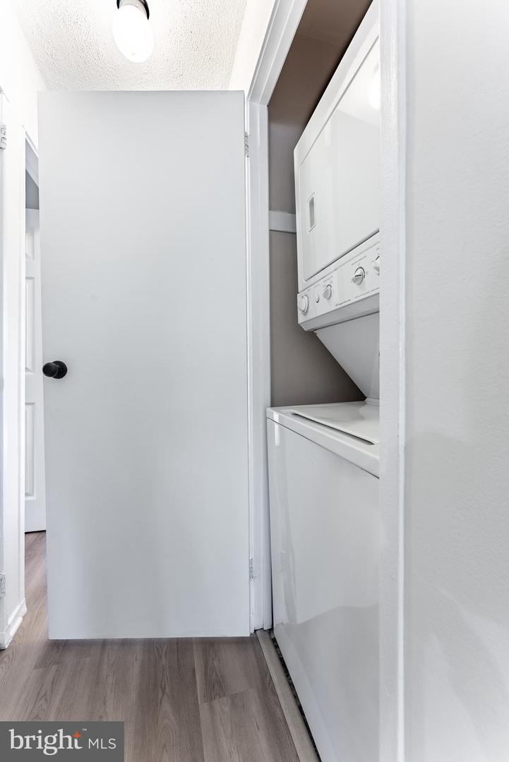 13709 MARBURY LN, WOODBRIDGE, Virginia 22191, 3 Bedrooms Bedrooms, ,1 BathroomBathrooms,Residential,For sale,13709 MARBURY LN,VAPW2104794 MLS # VAPW2104794